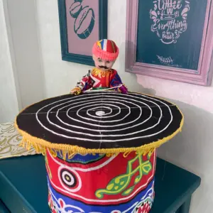 شخصية صانع الكنافة الرمضانية بقماش الخيامية - Ramadan Kunafa Maker Figurine with Khayamiya Fabric Design