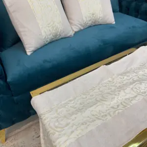 طقم كوشنز ومفرش طاولة رمضاني بتصميم فاخر ذهبي - Ramadan Cushions and Table Runner Set with Golden Design